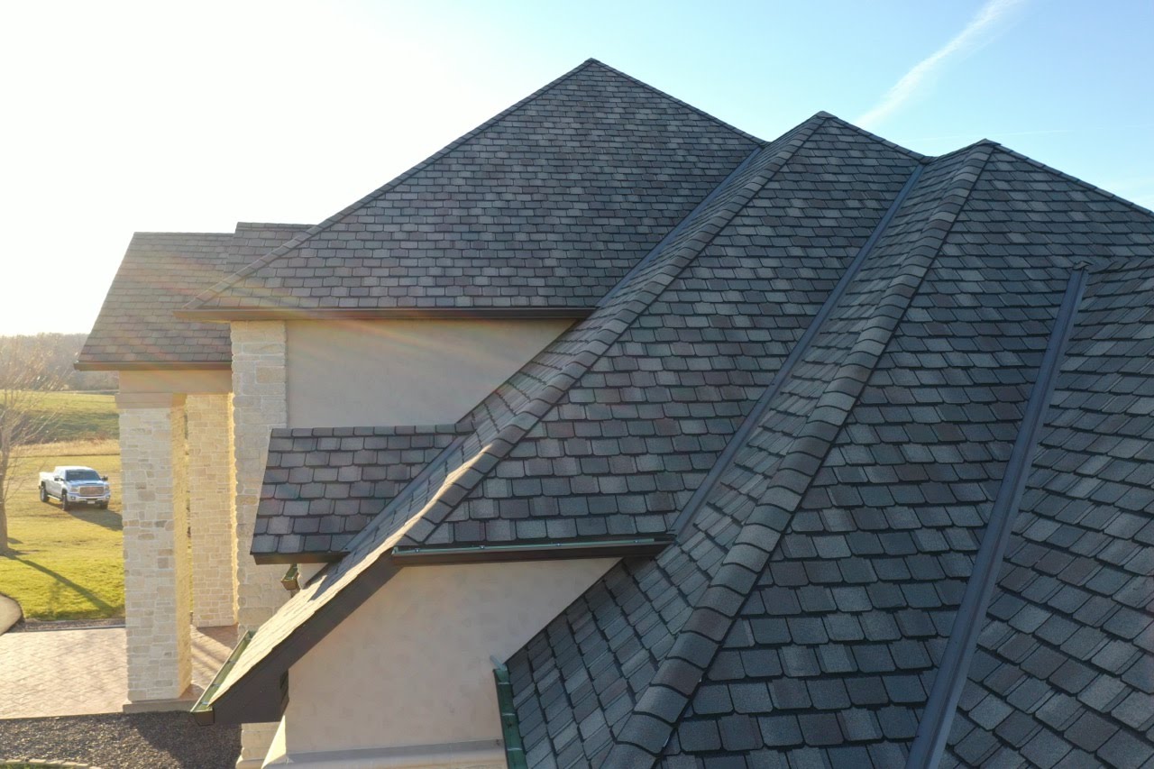 Grand Manor Roofing Progect - Fulton, MO | Expert Roofing & Exteriors