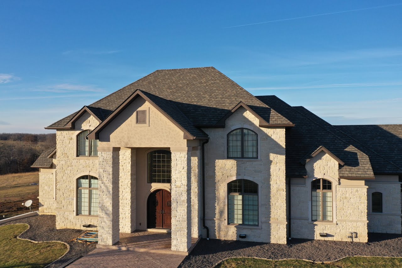 Grand Manor Roofing Progect - Fulton, MO | Expert Roofing & Exteriors - 3