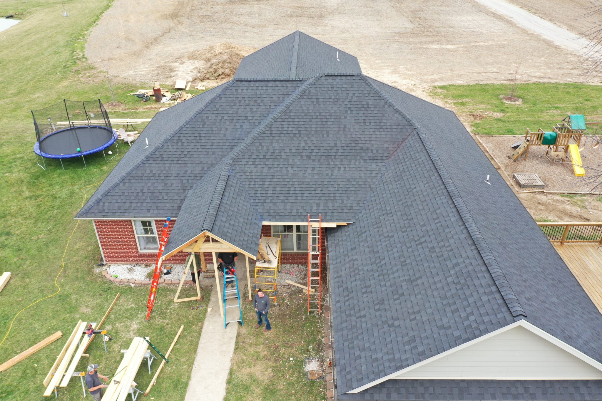 Expert Roofing & Exteriors | Roofing Contractor in Mid Missouri | CertainTeed Landmark Shingles in Mexico, MO